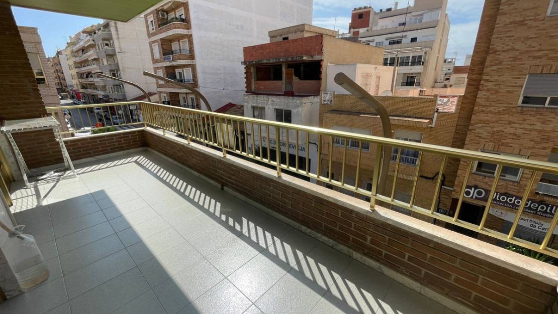 Venta - Apartment - Torrevieja - Torrevieja Centro