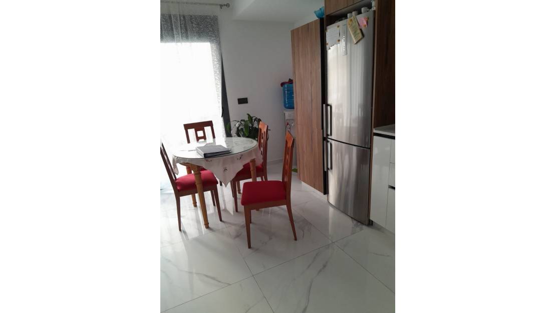 Venta - Apartment - Torrevieja - Torrevieja Centro