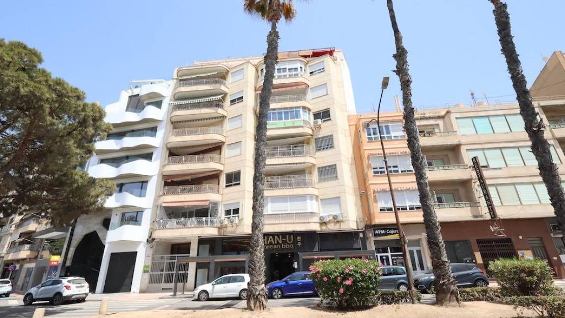 Venta - Apartment - Torrevieja - Torrevieja Centro