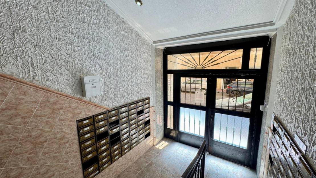 Venta - Apartment - Torrevieja - Torrevieja Centro