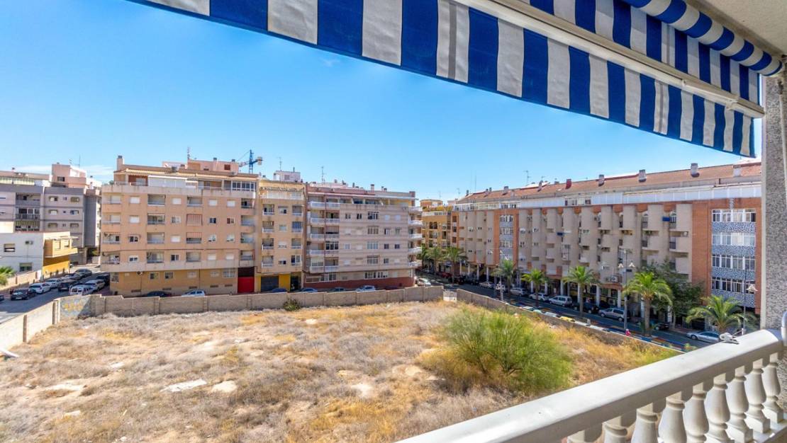 Venta - Apartment - Torrevieja - Torrevieja Centro