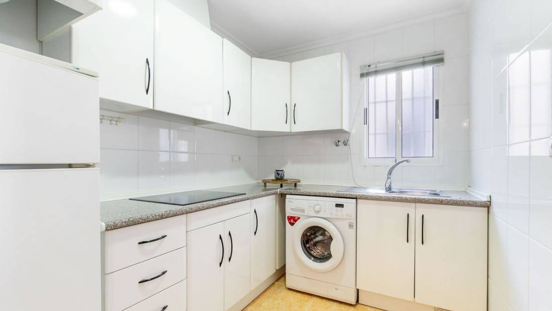 Venta - Apartment - Torrevieja - Torrevieja Centro