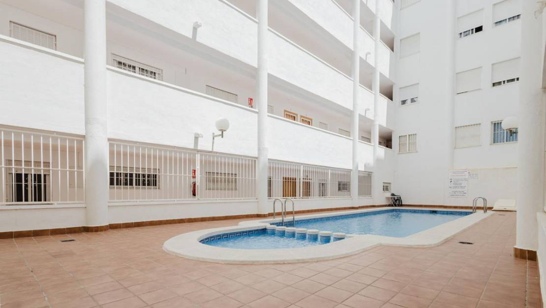 Venta - Apartment - Torrevieja - Torrevieja Centro