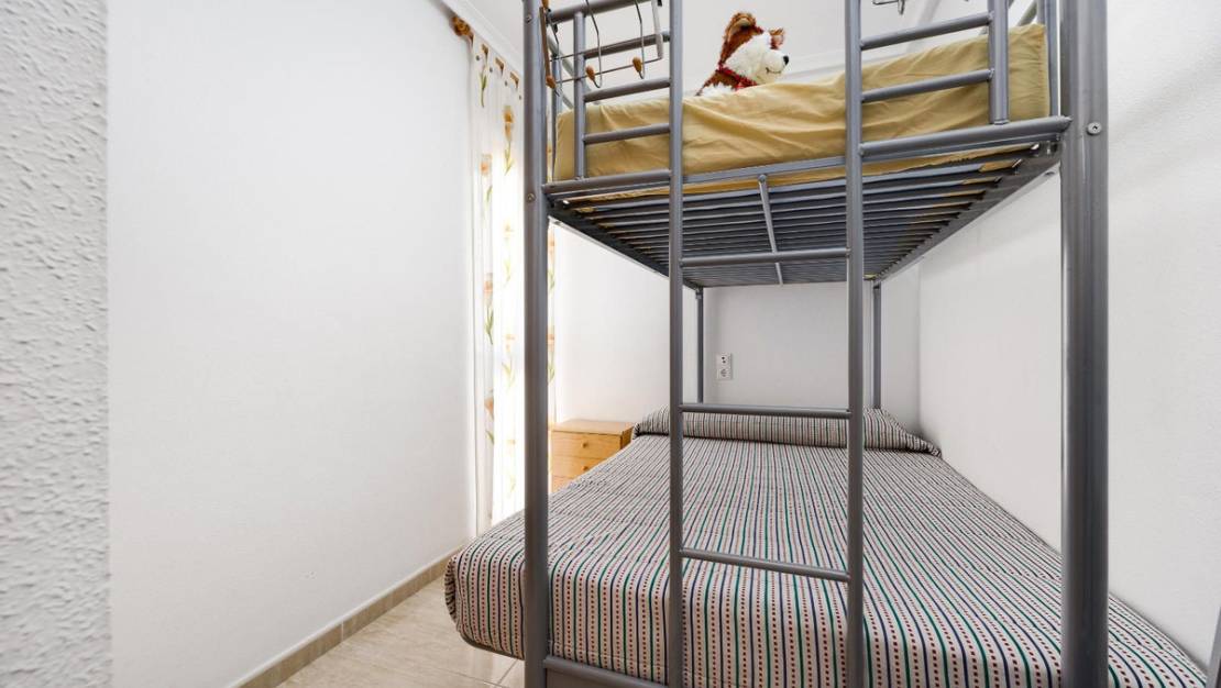 Venta - Apartment - Torrevieja - Torrevieja Centro