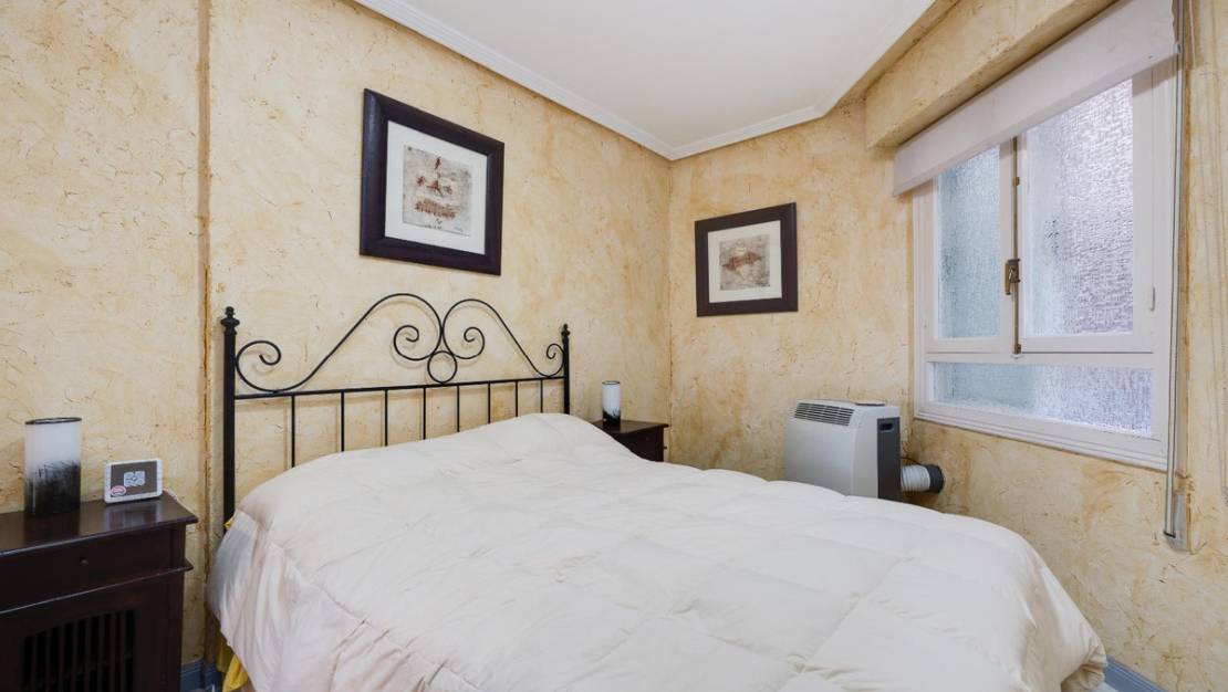 Venta - Apartment - Torrevieja - Torrevieja Centro