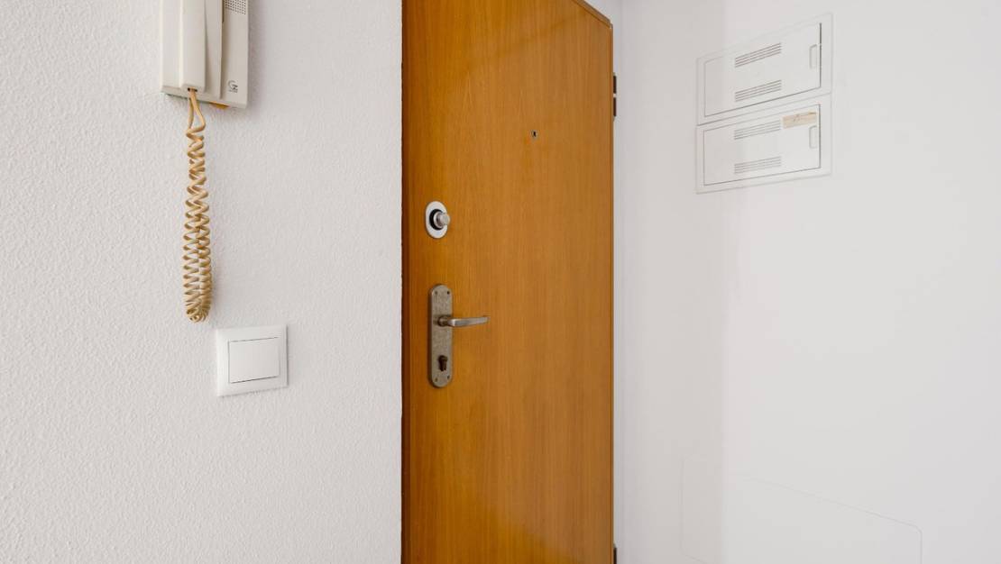 Venta - Apartment - Torrevieja - Torrevieja Centro