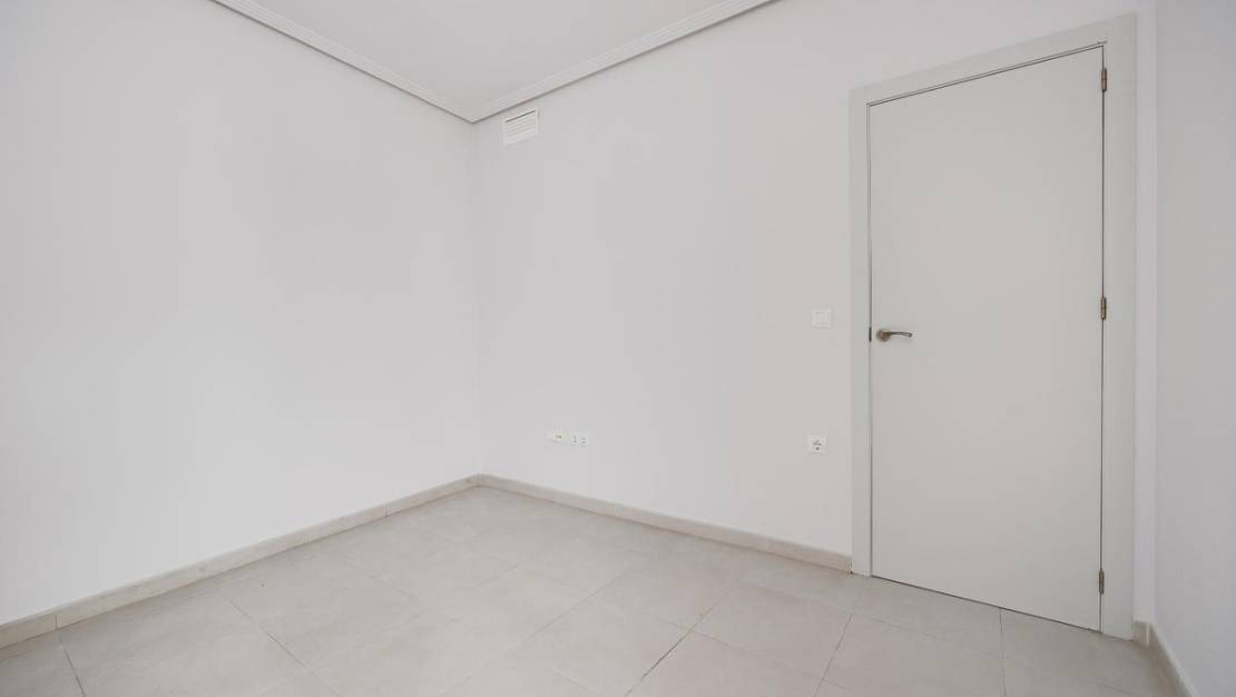 Venta - Apartment - Torrevieja - Torrevieja Centro