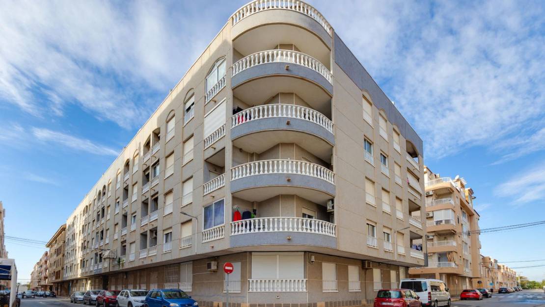 Venta - Apartment - Torrevieja - Torrevieja Centro