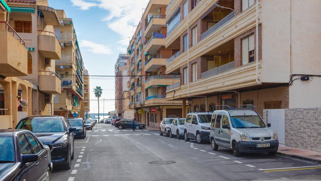 Venta - Apartment - Torrevieja - Torrevieja Centro