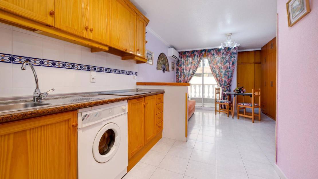 Venta - Apartment - Torrevieja - Torrevieja Centro