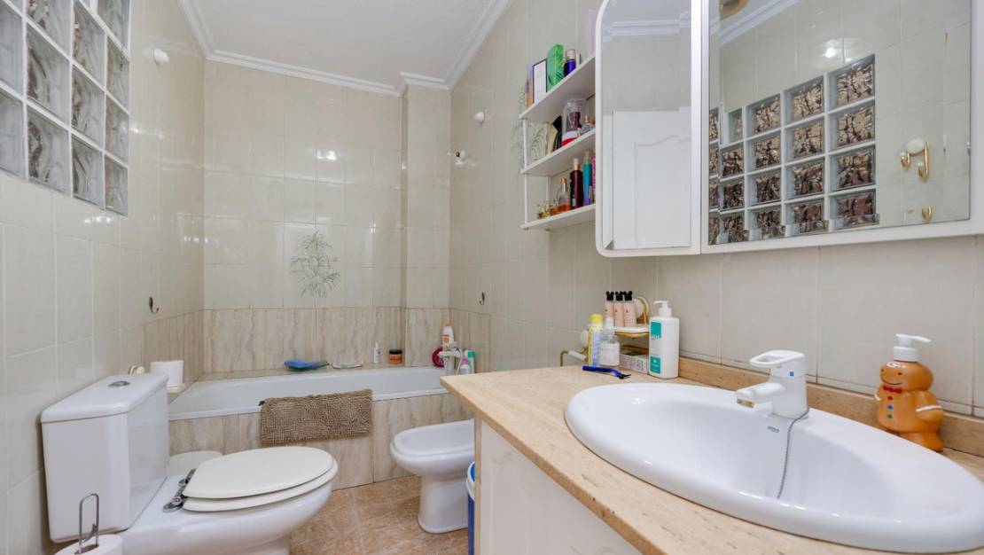 Venta - Apartment - Torrevieja - Torrevieja Centro