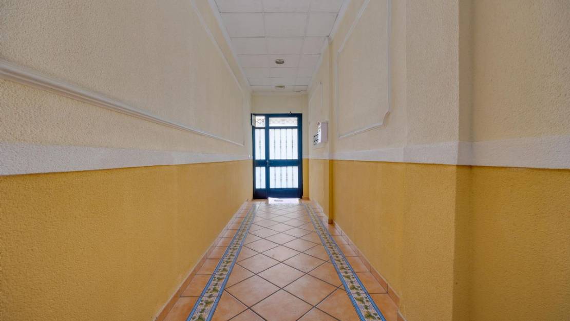 Venta - Apartment - Torrevieja - Torrevieja Centro