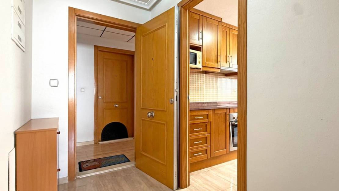 Venta - Apartment - Torrevieja - Torrevieja Centro