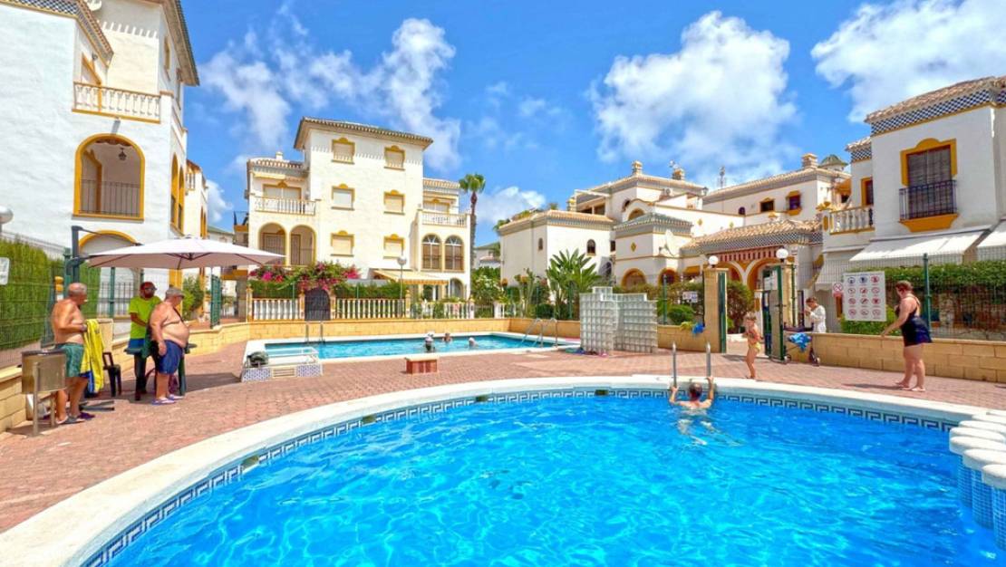Venta - Apartment - Torrevieja - Torrevieja Centro