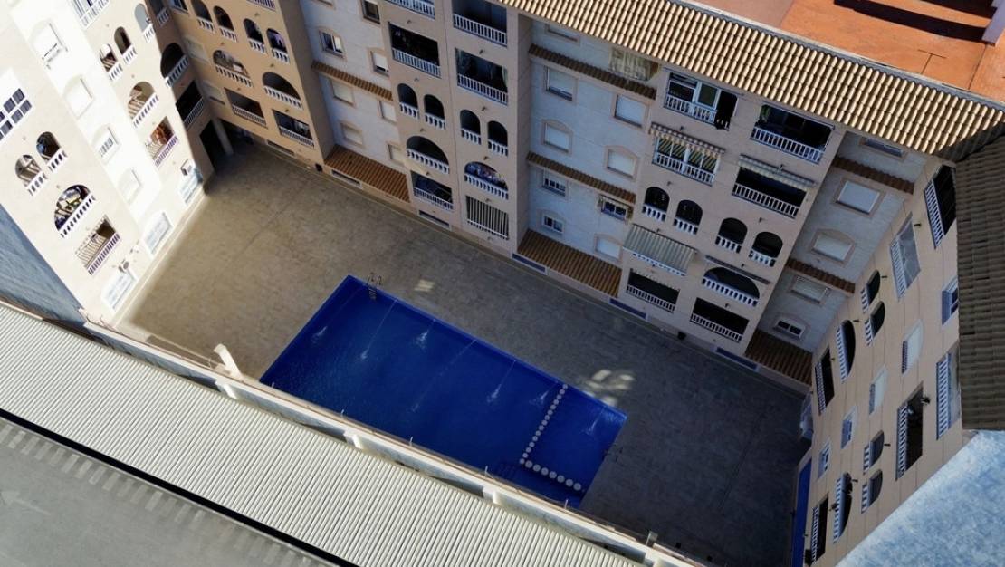 Venta - Apartment - Torrevieja - Torrevieja Centro