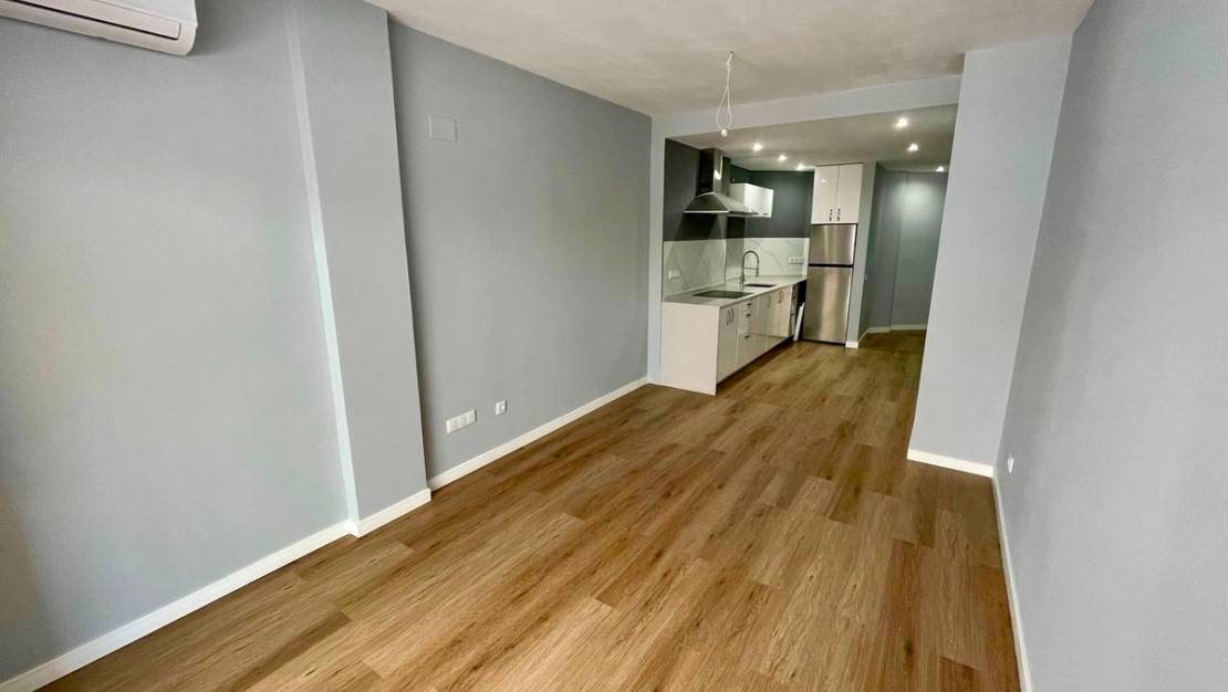 Venta - Apartment - Torrevieja - Torrevieja Centro