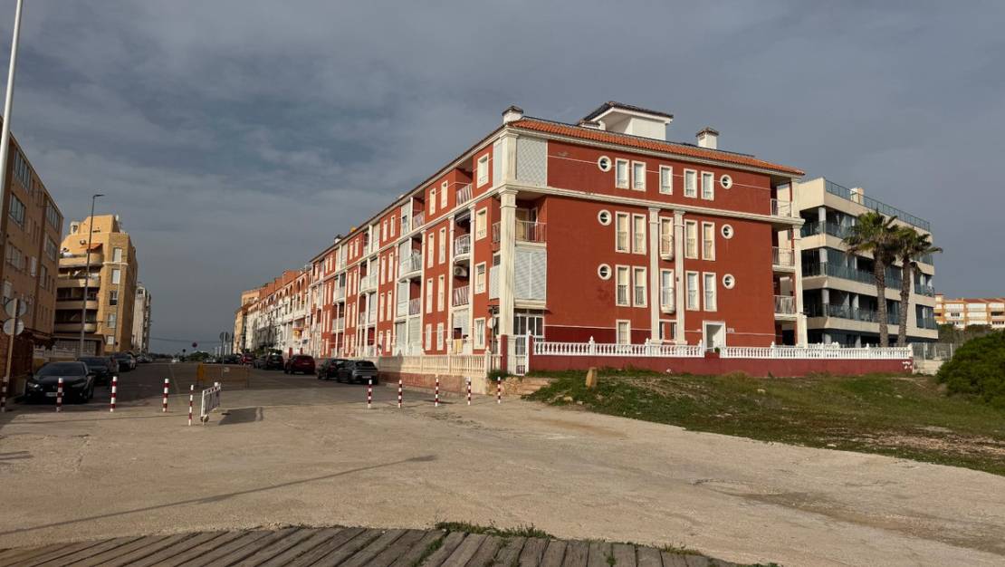 Venta - Apartment - Torrevieja - Torrevieja Centro