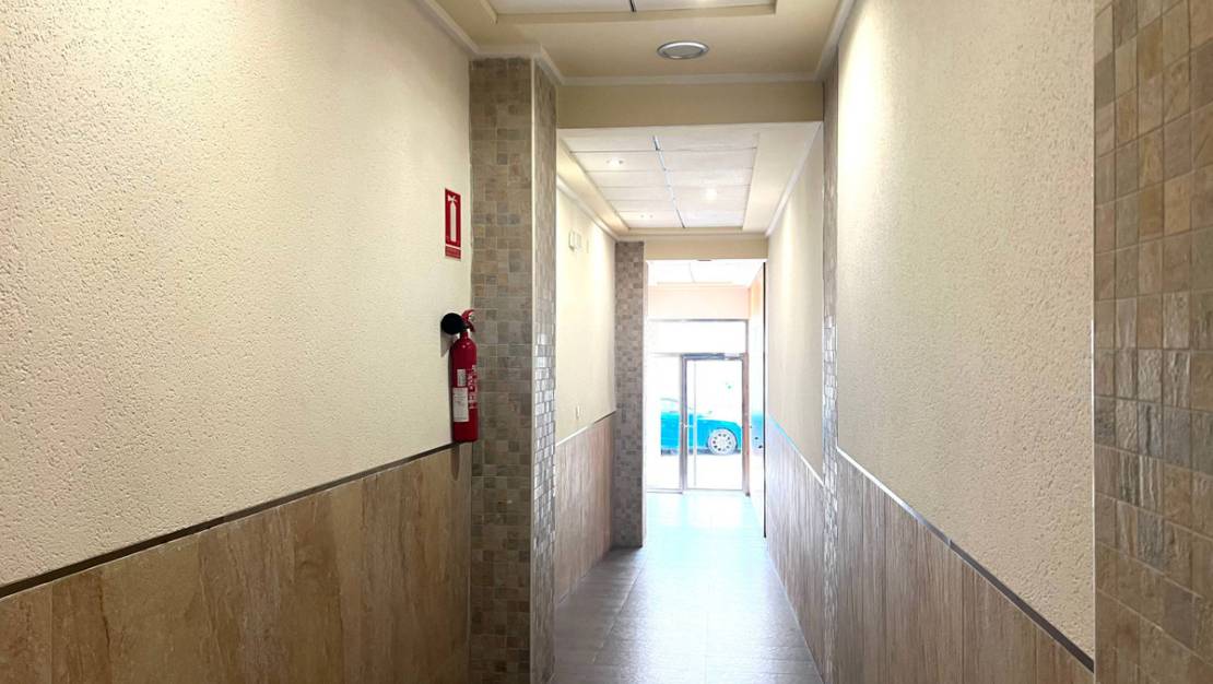 Venta - Apartment - Torrevieja - Torrevieja Centro