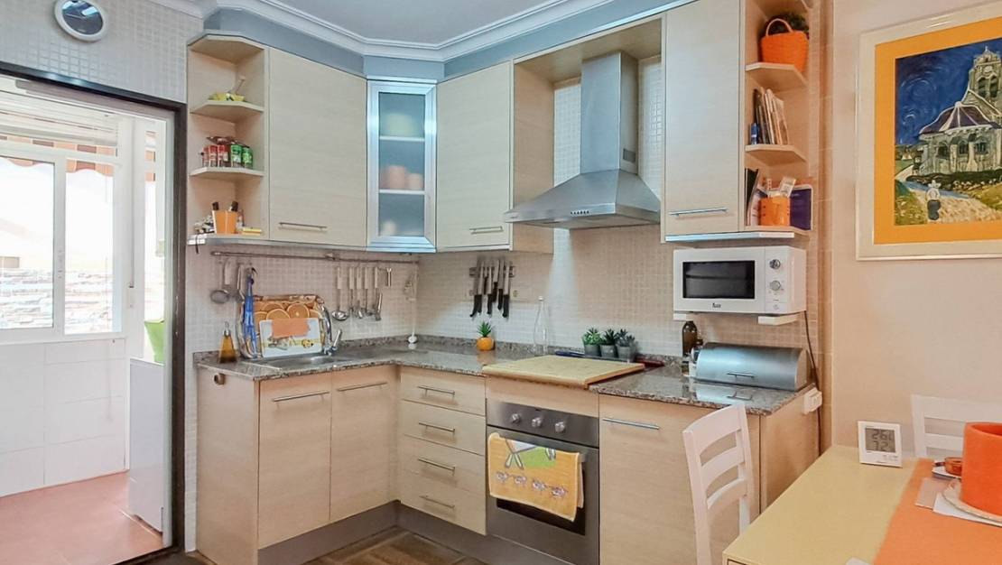 Venta - Apartment - Torrevieja - Torrevieja Centro