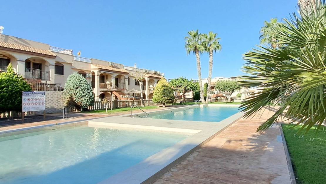 Venta - Apartment - Torrevieja - Torrevieja Centro