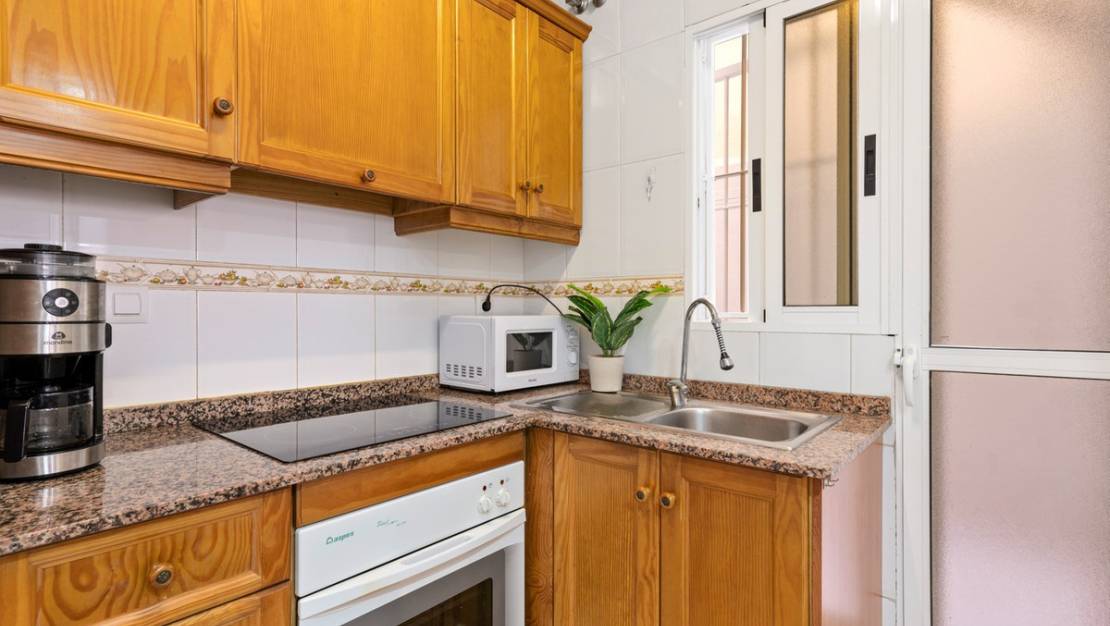 Venta - Apartment - Torrevieja - Torrevieja Centro