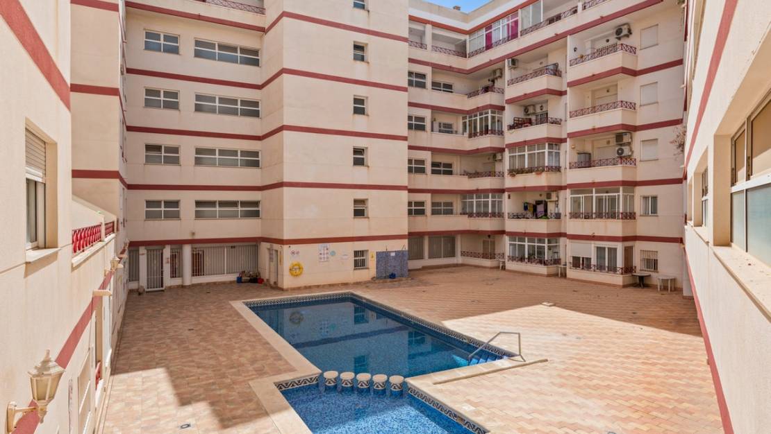 Venta - Apartment - Torrevieja - Torrevieja Centro