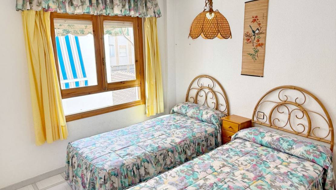 Venta - Apartment - Torrevieja - Torrevieja Centro