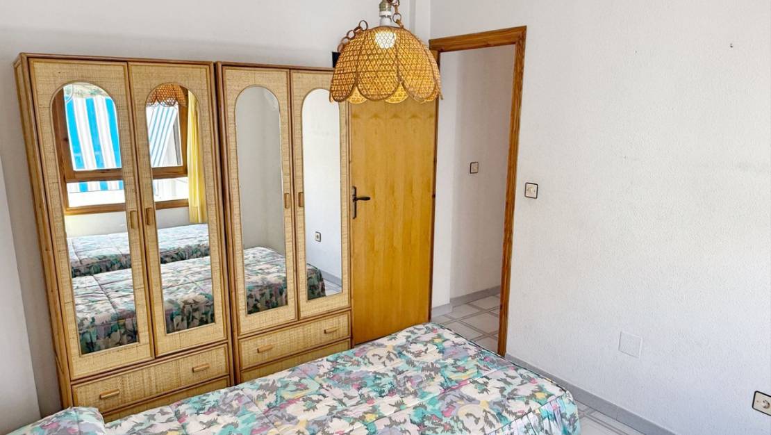 Venta - Apartment - Torrevieja - Torrevieja Centro