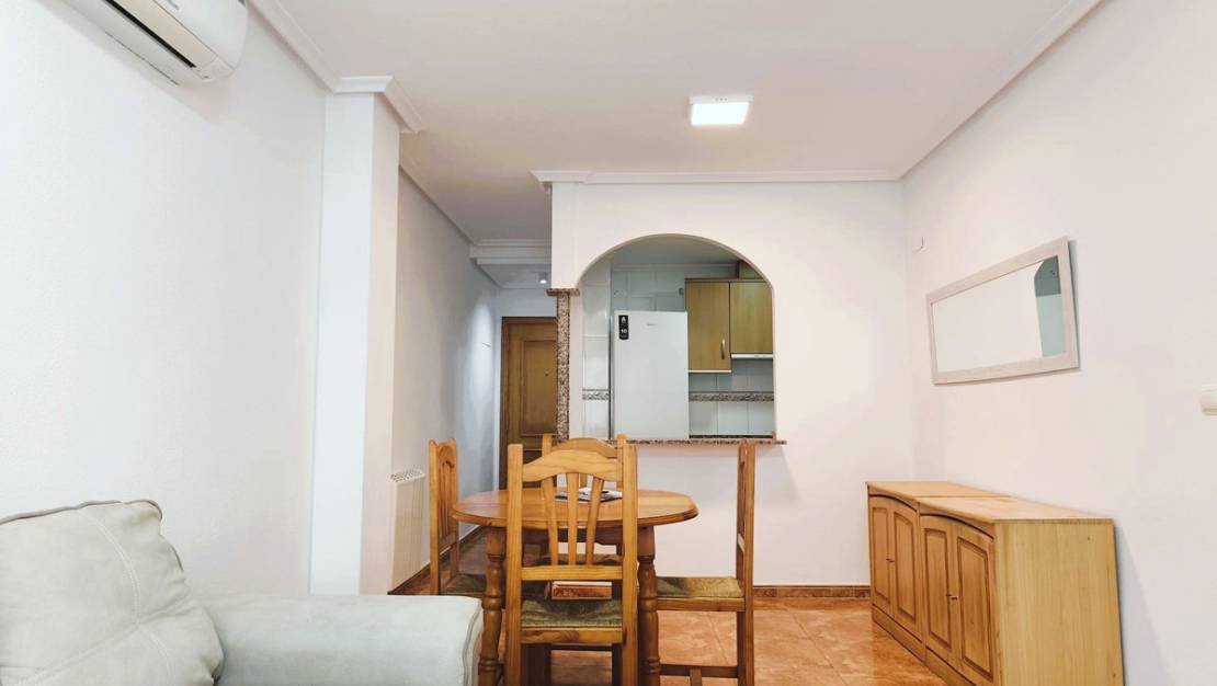 Venta - Apartment - Torrevieja - Torrevieja Centro