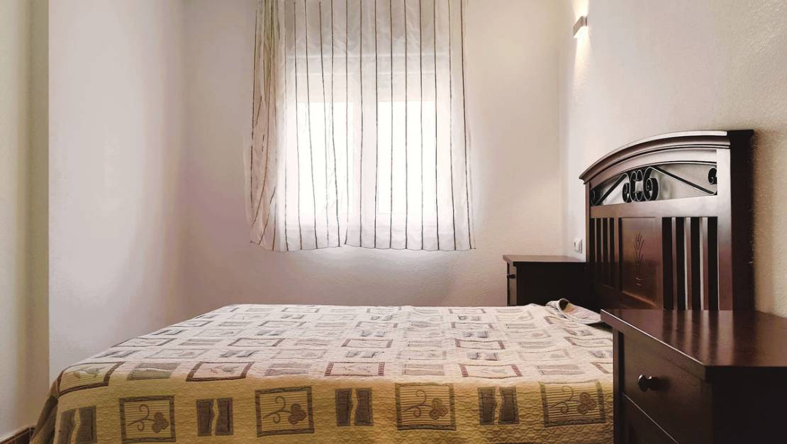 Venta - Apartment - Torrevieja - Torrevieja Centro