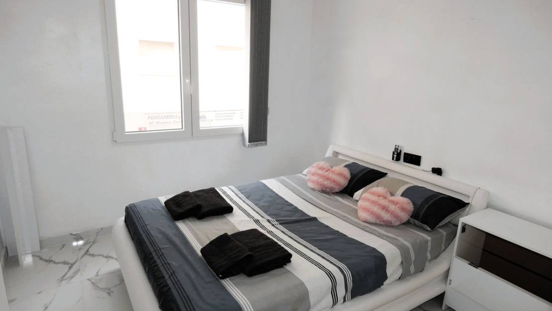 Venta - Apartment - Torrevieja - Torrevieja Centro