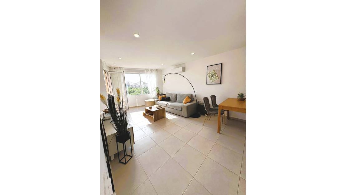 Venta - Apartment - Torrevieja - Torrevieja Centro