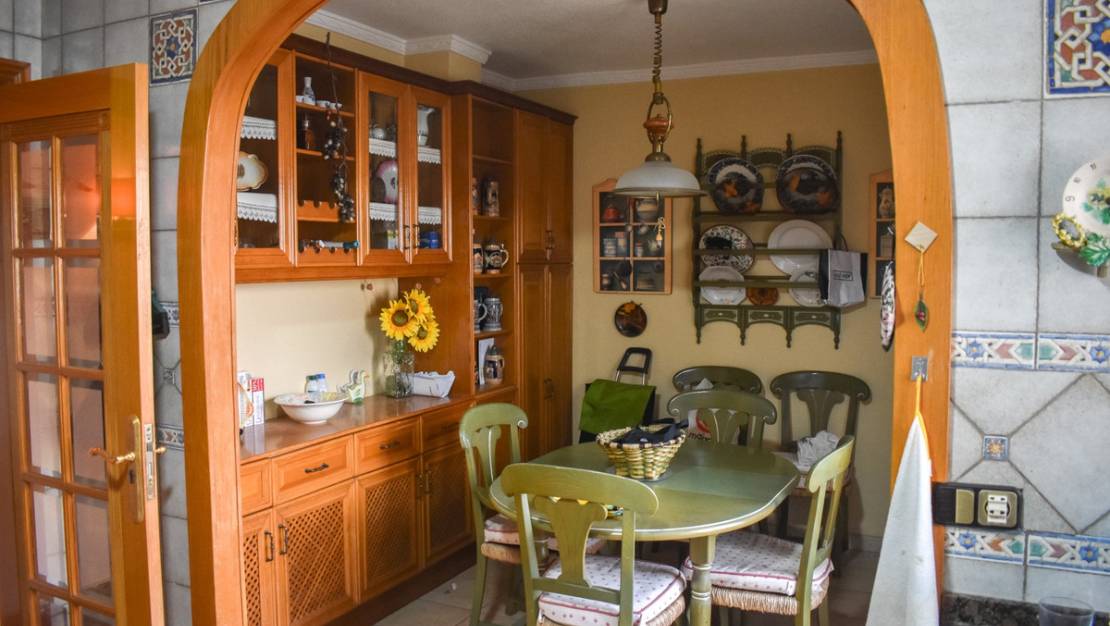 Venta - Apartment - Torrevieja - Torrevieja Centro