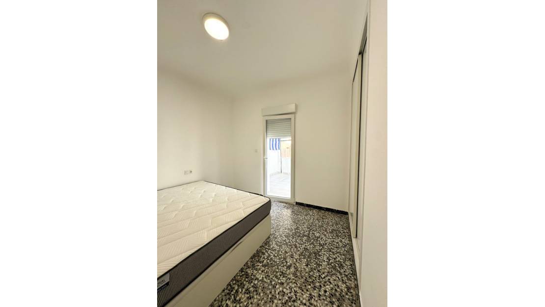 Venta - Apartment - Torrevieja - Torrevieja Centro