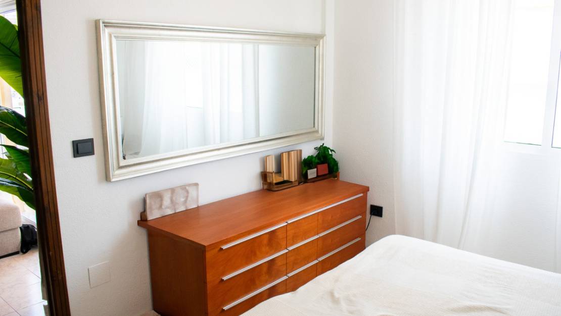 Venta - Apartment - Torrevieja - Torrevieja Centro