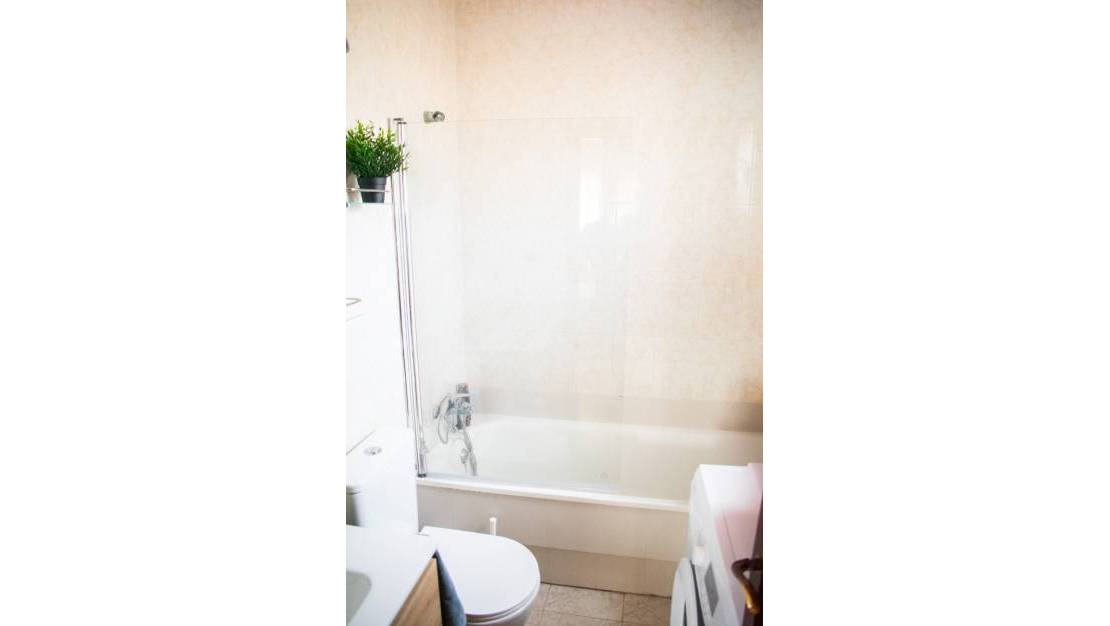 Venta - Apartment - Torrevieja - Torrevieja Centro