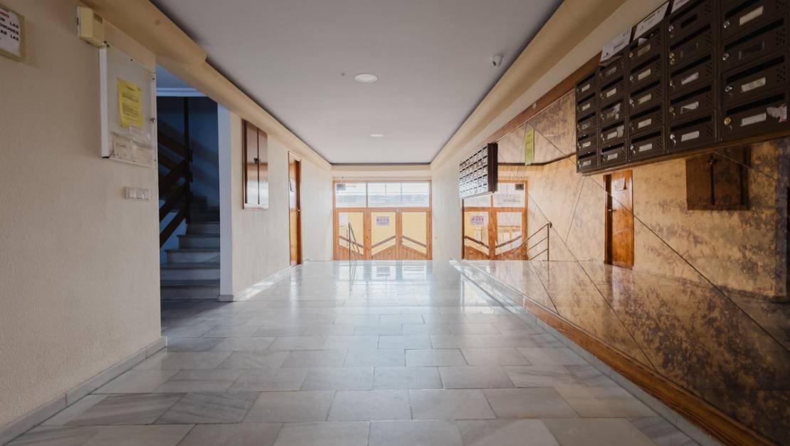 Venta - Apartment - Torrevieja - Torrevieja Centro