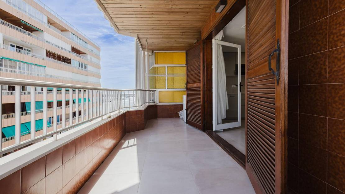 Venta - Apartment - Torrevieja - Torrevieja Centro