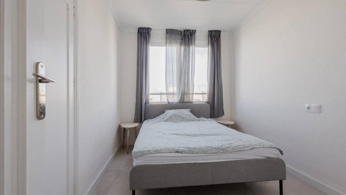 Venta - Apartment - Torrevieja - Torrevieja Centro