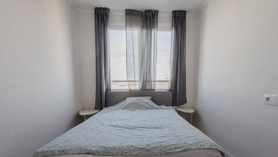 Venta - Apartment - Torrevieja - Torrevieja Centro