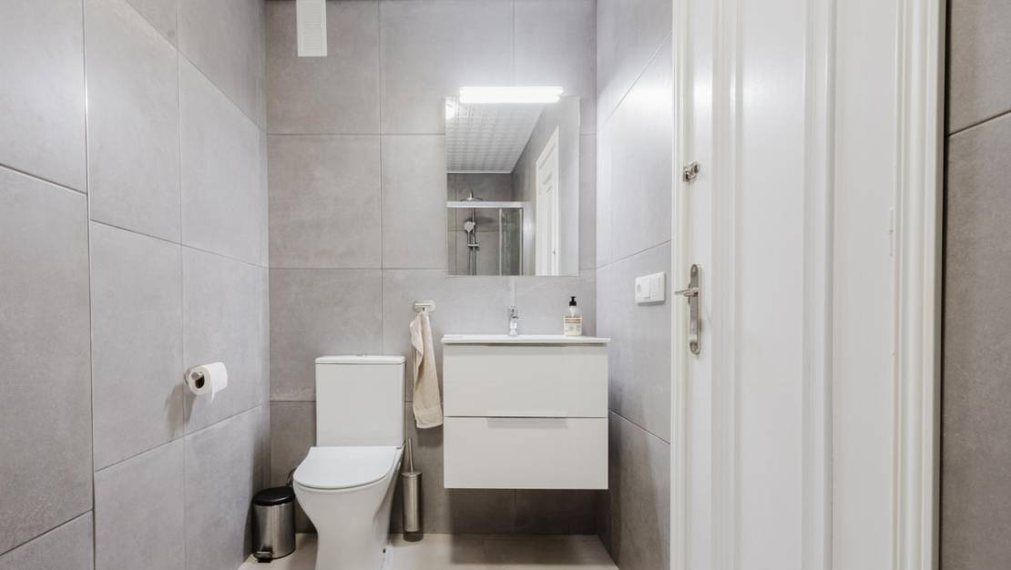 Venta - Apartment - Torrevieja - Torrevieja Centro