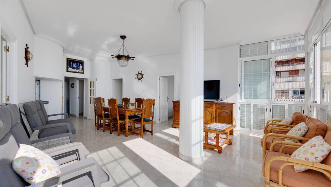 Venta - Apartment - Torrevieja - Torrevieja Centro