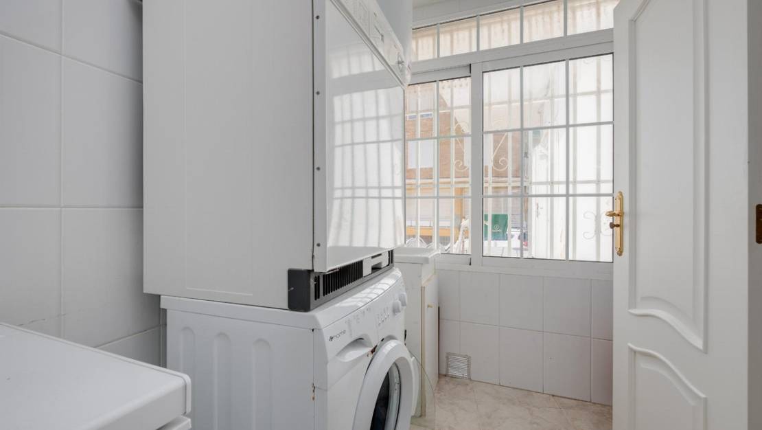 Venta - Apartment - Torrevieja - Torrevieja Centro