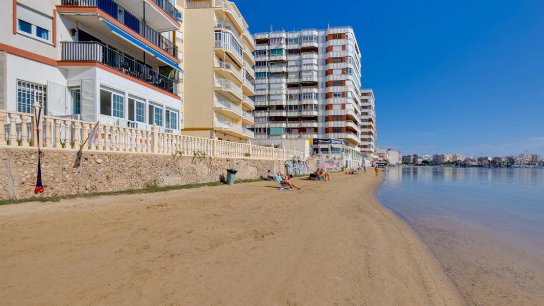 Venta - Apartment - Torrevieja - Torrevieja Centro