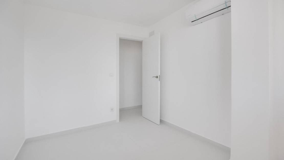 Venta - Apartment - Torrevieja - Torrevieja Centro