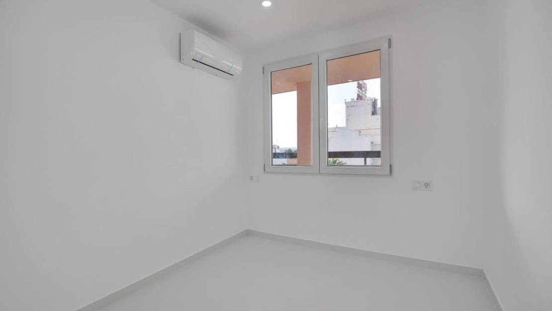 Venta - Apartment - Torrevieja - Torrevieja Centro