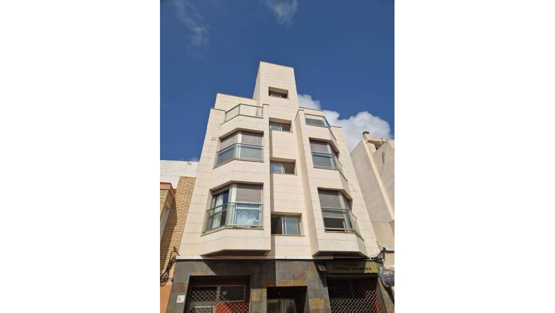 Venta - Apartment - Torrevieja - Torrevieja Centro