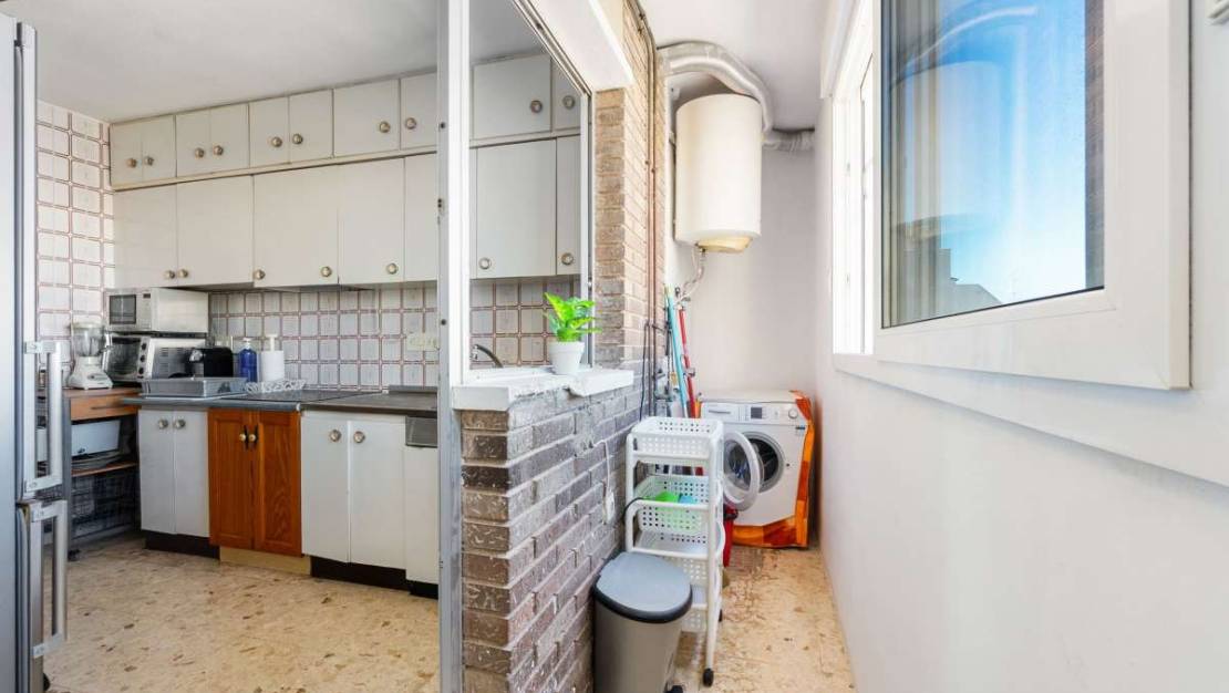 Venta - Apartment - Torrevieja - Torrevieja Centro