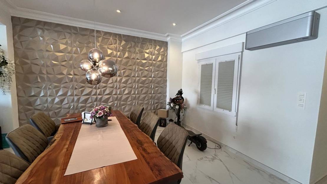 Venta - Apartment - Torrevieja - Torrevieja Centro