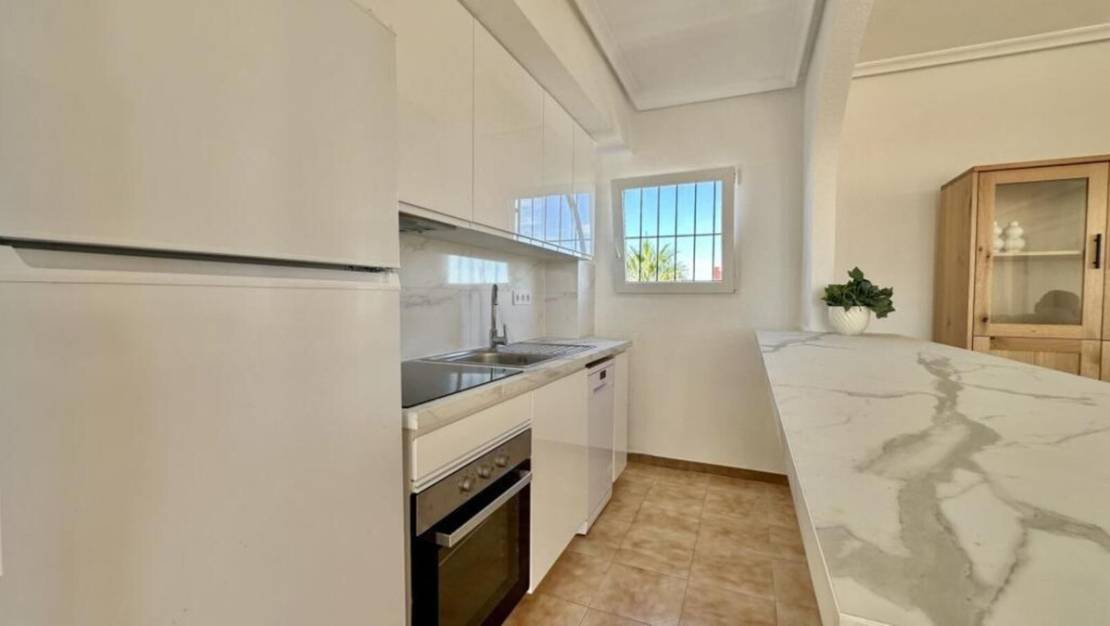 Venta - Apartment - Torrevieja - Torrevieja Centro